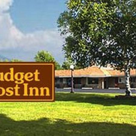 Budget Host Inn - Manistique Eksteriør bilde