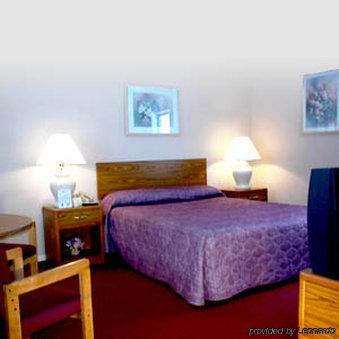 Budget Host Inn - Manistique Rom bilde